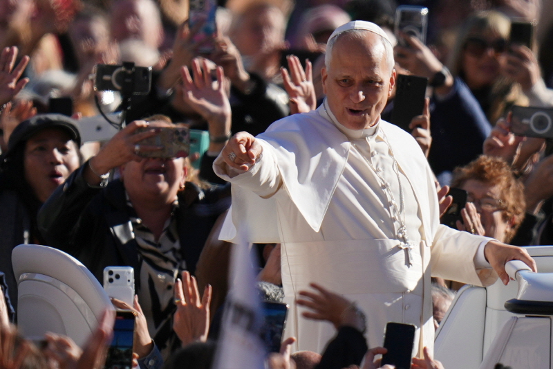 교황“가난한이들의외침을들으라”…장애인·성소수자등초청해미사
