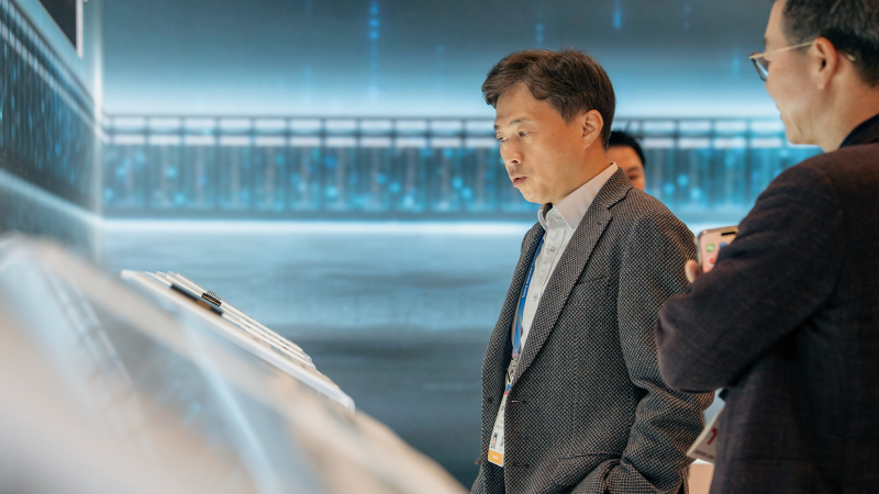 곽노정 SK하이닉스 사장, CES 현장서 고객사 만나 협력 논의