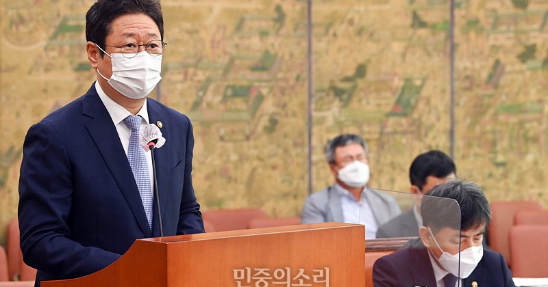 황희 문체부 장관, 올림픽 급식센터 방문 관계자·선수 격려 - Vimarsana News