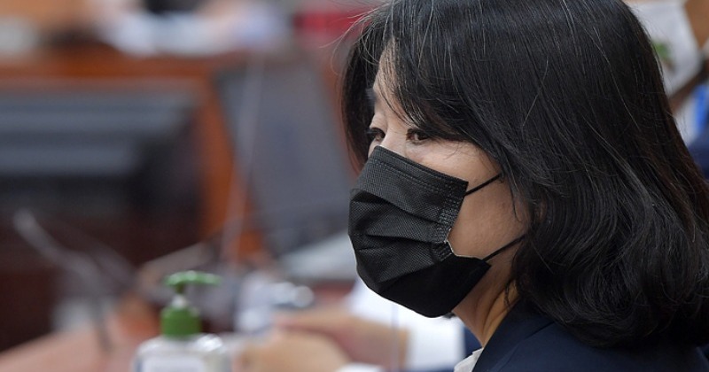 조선일보 흠집내기 보도에 윤미향 “악의적 행태 멈춰라” 강력 항의 사진