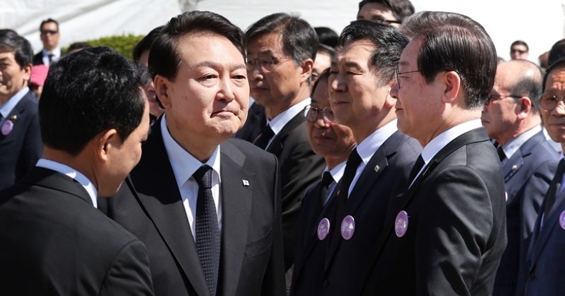 이재명 “윤 대통령, 사기꾼·양안·군사지원 세 마디에 3천만냥 빚”