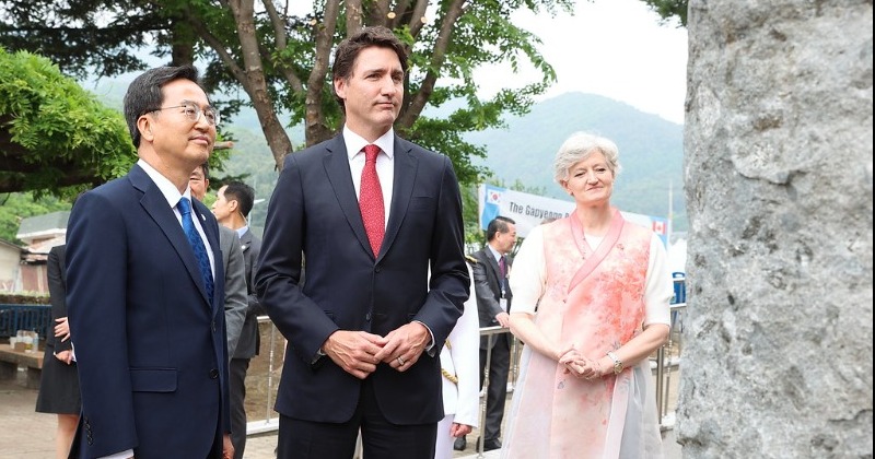김동연 지사, 트뤼도 총리와 함께 가평전투 참전 캐나다군 추모