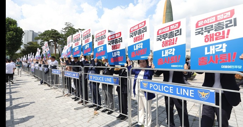 용산으로 간 민주당 의원들 “회기 중 이재명 구속영장, 야당 분열공작”