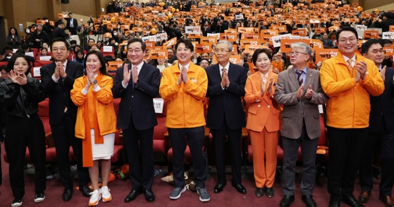 김종인 “이준석·이낙연 신당, 생리적으로 맞지 않는 정당간 합당”