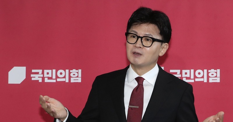 “참나” 한동훈, 분노 “저 정도 글도 못 쓰나, 왕조시대인가”