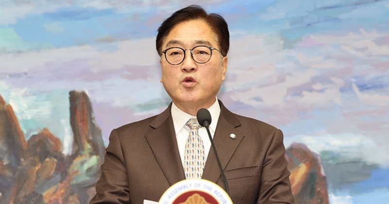 우 의장 "모든 의원들 즉시 국회로 모여라"...'계엄 해제 요구' 본회의 열 듯