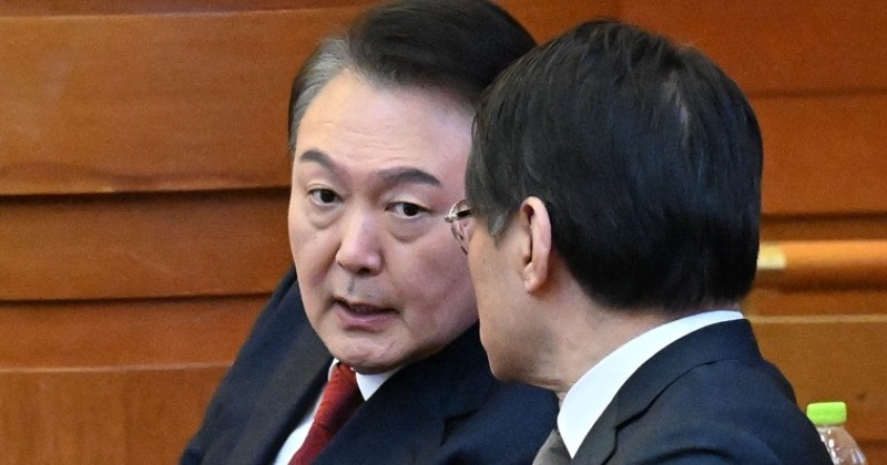 윤석열 "야당, 계엄 전 178회 퇴진·탄핵 요구...국회 시정연설 때 박수 한 번 안 쳐"