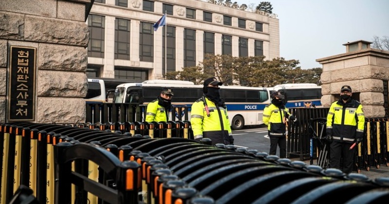 '헌재 폭동 모의' 확산, "13일 디데이...반국가 세력 직접 척결하자 얘기 나와"