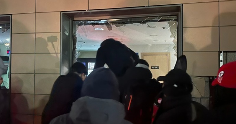서부지법 폭동 '녹색 점퍼남' 등 2명 구속