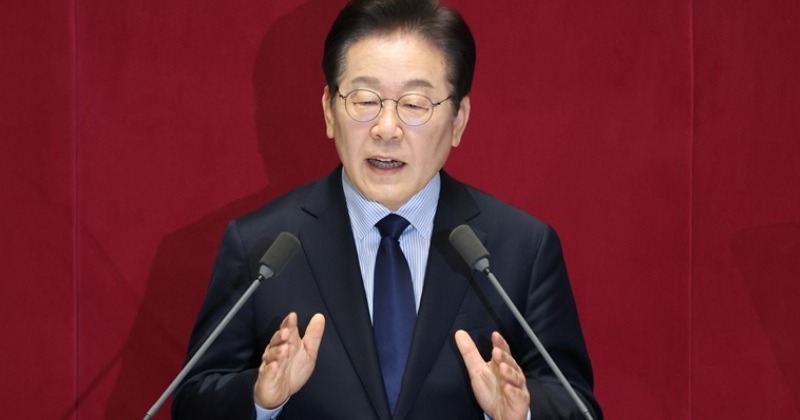 [전문] 이재명 "'내 삶 변하지 않았다' 질책 수용...국민소환제로 직접 민주주의 강화"
