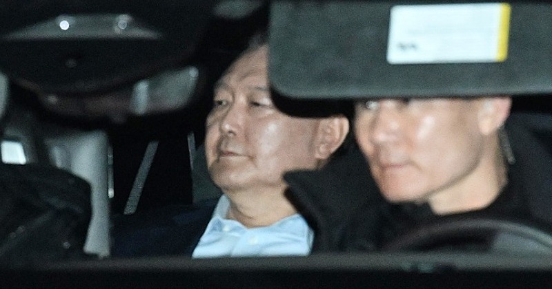 관저로 돌아가는 윤석열...검찰, '구속 취소' 항고 끝내 포기