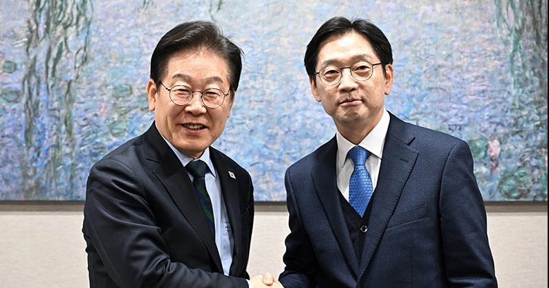 이재명·김경수 등 광화문 농성장에 모인다...윤석열 즉각 파면 ‘촉구’