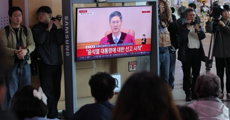 문화연대 “내란 수괴 윤석열 파면을 환영한다”