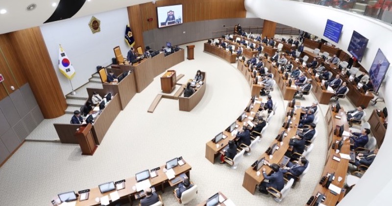 충남도의회, 충남형 ‘노인통합돌봄’ 정책 연구