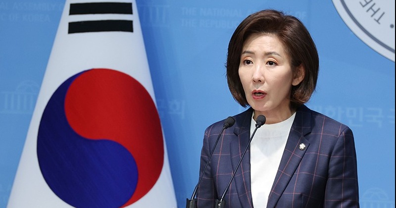 국힘 심야의 후보교체에 홍준표 “곱게 미쳐라”” 나경원 “참담, 죄송” 사진