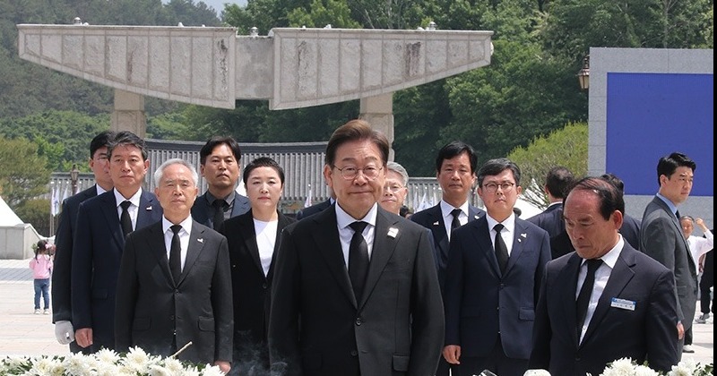 이재명, 개헌 제안 “대통령 4년 연임·결선투표제 도입” 사진
