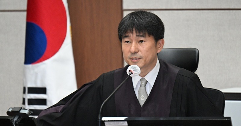 대법원, 지귀연 판사 ‘룸살롱 접대’ 의혹에 “윤리감사관실서 확인 중” 사진