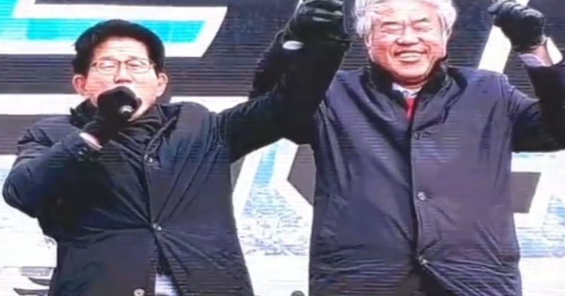 [이완배 협동의 경제학] 한덕수는 잊자, 오로지 최악의 전직 빨갱이 김문수에 집중할 때다