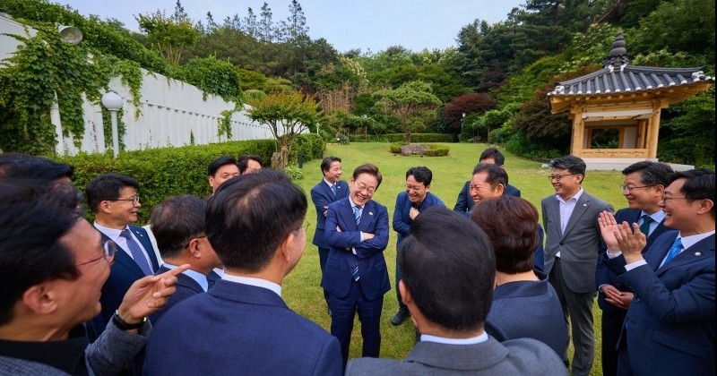 이 대통령-여야 지도부, 22일 관저서 오찬 회동