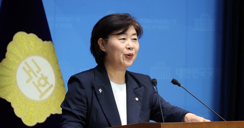 ‘법사위원장 넘겨라’ 국힘 요구에 서영교 “내란 종식 위해선 절대 안 돼”