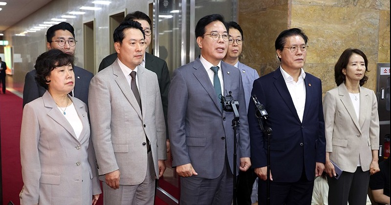 국힘 지지율 또 19%...민주당 46%, 격차 27%P [한국갤럽]