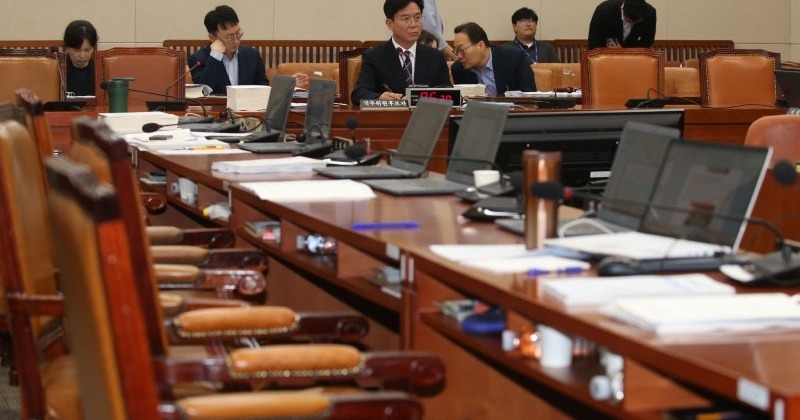 노동부장관 후보자에 “주적 답하라” 몰아세우다 우르르 퇴장한 국힘