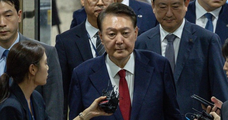 더위 때문에 속옷 바람? 윤석열 측 주장 단칼에 일축한 김건희 특검팀