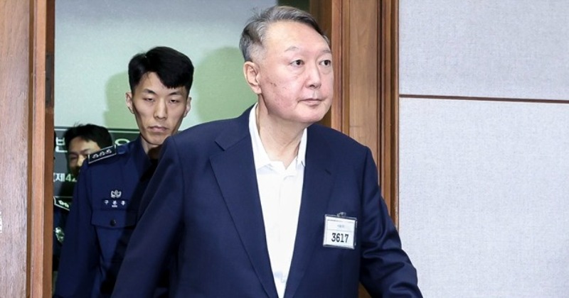 윤석열 “1.8평 방에서 ‘서바이브’ 힘들다” 보석 요구