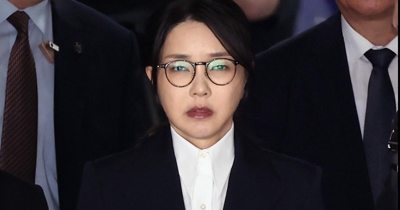 ‘피고인’ 김건희 모습, 24일 재판서 공개된다…법원, 법정 촬영 허가