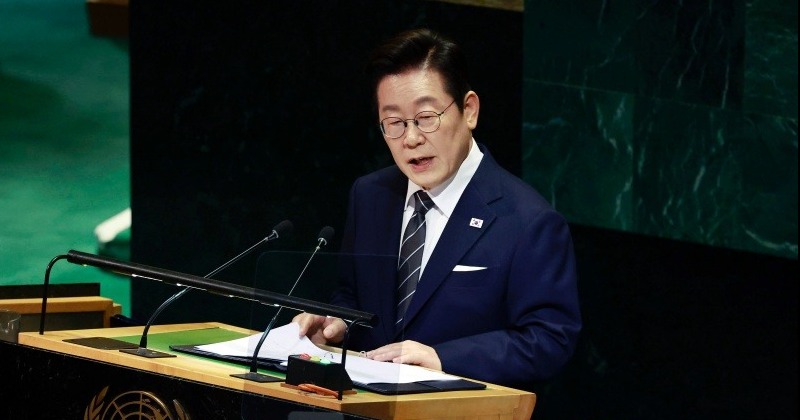 이 대통령 “한반도 비핵화, 단기간 어려워...현실적·합리적 방안 모색해야”