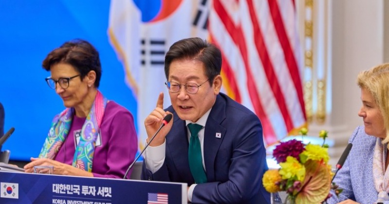 이 대통령 “북, 체제유지 필요한 핵무기 확보...중단시키기만 해도 안보 이익”