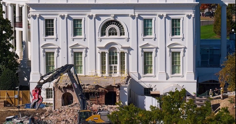 마음대로 동관 허문 트럼프, 백악관보다 많은 것이 무너졌다