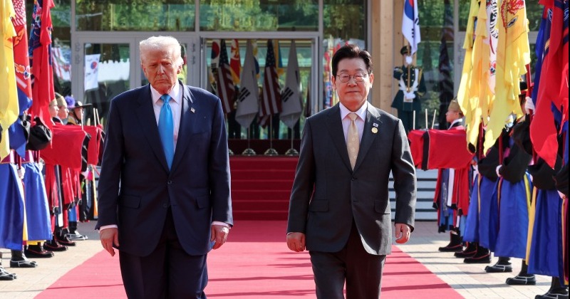 트럼프 “한국에 핵 잠수함 건조 승인...필리조선소서 건조할 것”