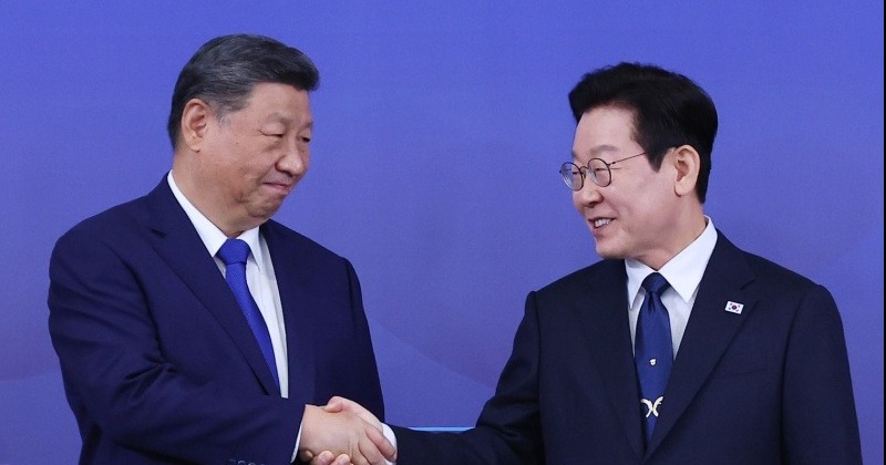 이 대통령, 시진핑과 첫 정상회담 “활발한 중북 교류 긍정적 평가”