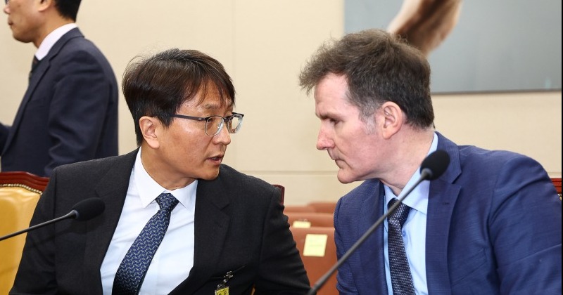 국회서도 입 닫은 쿠팡...과방위 “김범석 불러서 청문회 열 것”