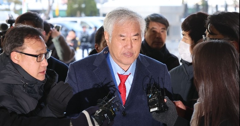 전광훈, 서부지법 폭동 선동 혐의로 구속 송치