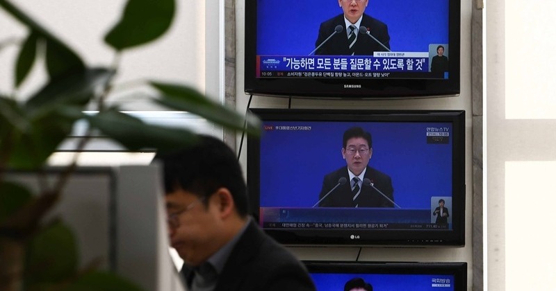 이 대통령 “정교분리 원칙 깨지면 나라 망해…엄정 제재해야”