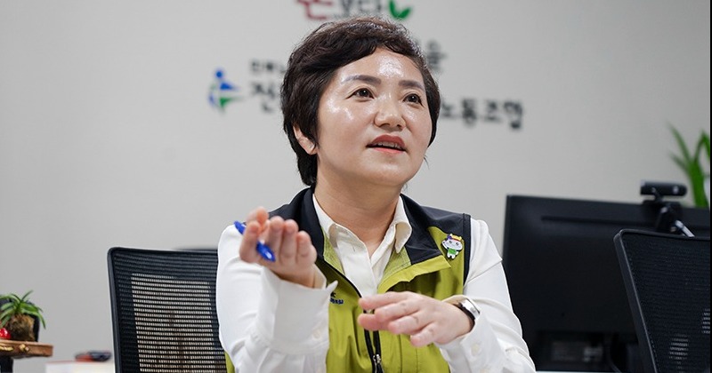 최희선 보건의료노조 위원장 "병원에서 '잠시만요'와 '태움' 없애... - 뉴스 썸네일 이미지